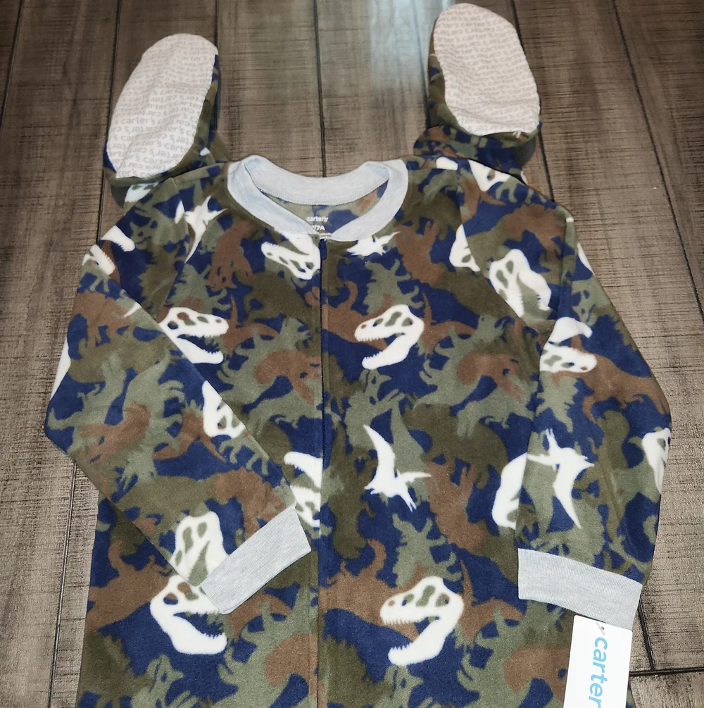 NWT Carter's Fleece PJ